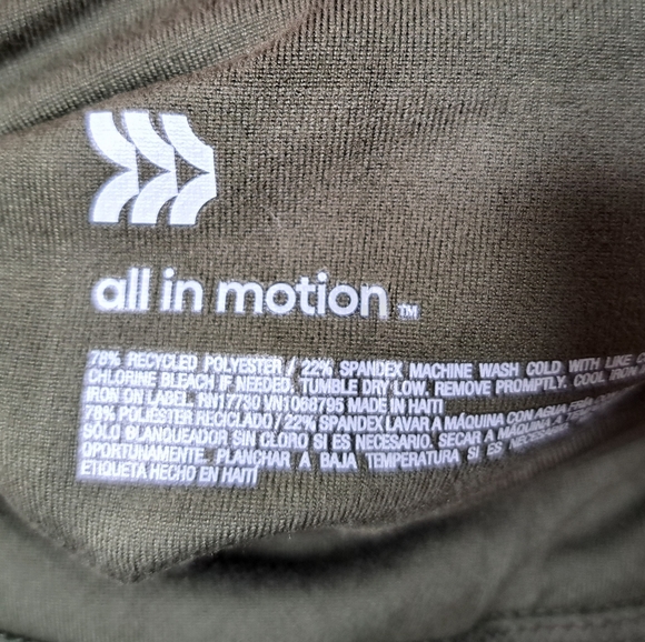 NWT All In Motion Simplicity Twist High Rise Leggings in Olive Green - Picture 9 of 9